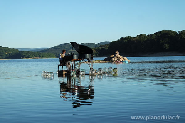 Dimanche 23 juillet 2017à 19 heures : le PianO du lac sur l’étang de Motz -73310 –MOTZ